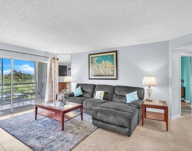 3959 Via Poinciana - Photo Thumbnail 10