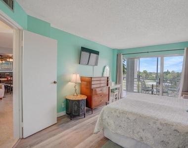 3959 Via Poinciana - Photo Thumbnail 18