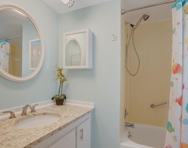 3959 Via Poinciana - Photo Thumbnail 23