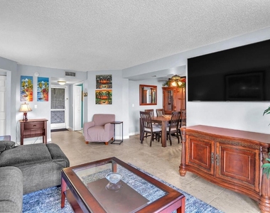 3959 Via Poinciana - Photo Thumbnail 9