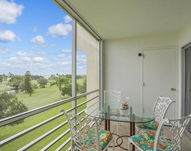 3959 Via Poinciana - Photo Thumbnail 24