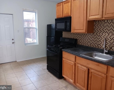 1238 N Alden Street - Photo Thumbnail 1