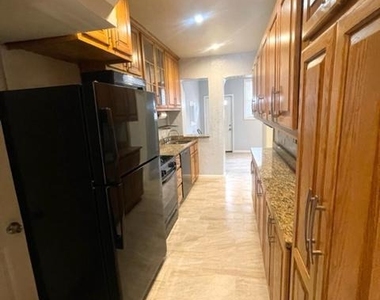 4909 Nw Illinois Avenue Nw - Photo Thumbnail 7