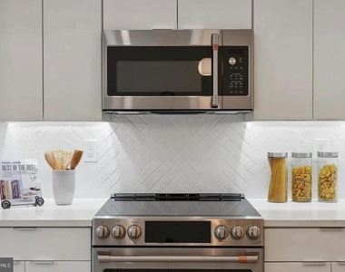 2015 13th Street Nw - Photo Thumbnail 10