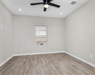 16706 E Hammon - Photo Thumbnail 19