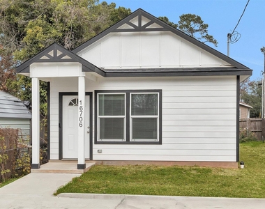 16706 E Hammon - Photo Thumbnail 1