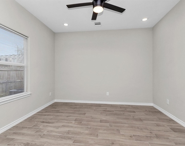 16706 E Hammon - Photo Thumbnail 21