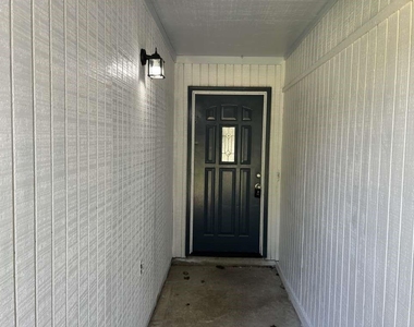 3030 Winding Way - Photo Thumbnail 2