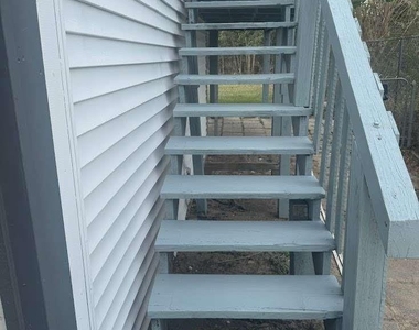 318 10th Street - Photo Thumbnail 8