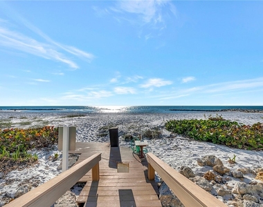 2258 Gulf Shore Boulevard N - Photo Thumbnail 29