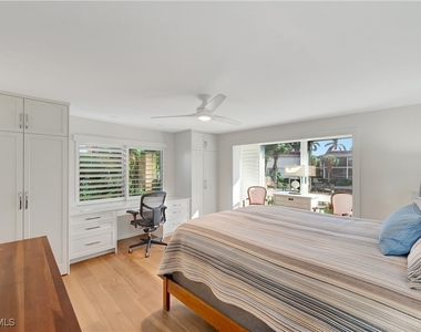 2258 Gulf Shore Boulevard N - Photo Thumbnail 14