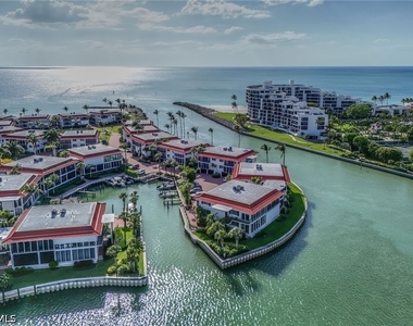 2258 Gulf Shore Boulevard N - Photo Thumbnail 37