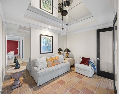 828 Hideaway Circle E - Photo Thumbnail 22