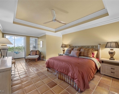 828 Hideaway Circle E - Photo Thumbnail 11