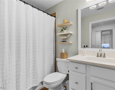 28047 Bridgetown Court - Photo Thumbnail 18