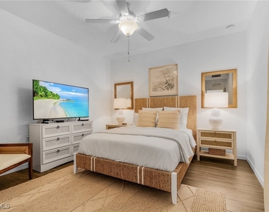 28047 Bridgetown Court - Photo Thumbnail 17
