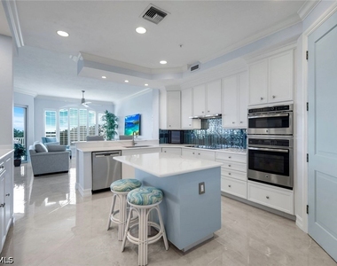4811 Island Pond Court - Photo Thumbnail 22