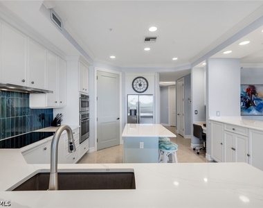 4811 Island Pond Court - Photo Thumbnail 24
