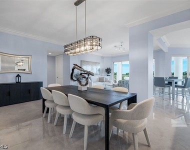 4811 Island Pond Court - Photo Thumbnail 15