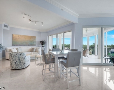 4811 Island Pond Court - Photo Thumbnail 14