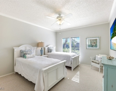 797 Willowbrook Drive - Photo Thumbnail 13