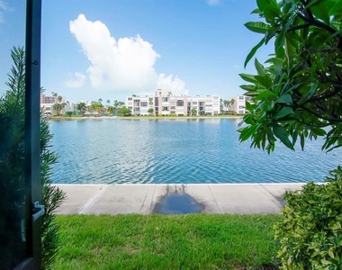 7540 Bay Island Drive S - Photo Thumbnail 3
