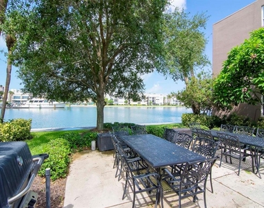 7540 Bay Island Drive S - Photo Thumbnail 25