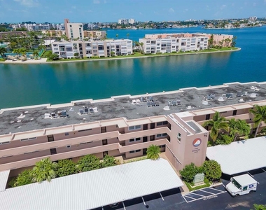 7540 Bay Island Drive S - Photo Thumbnail 1
