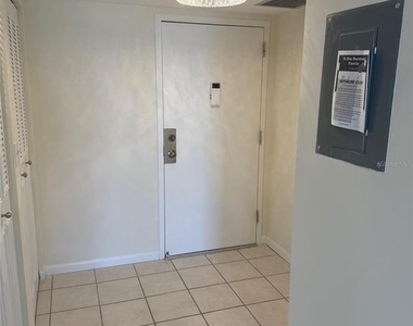 925 N Halifax Avenue - Photo Thumbnail 13