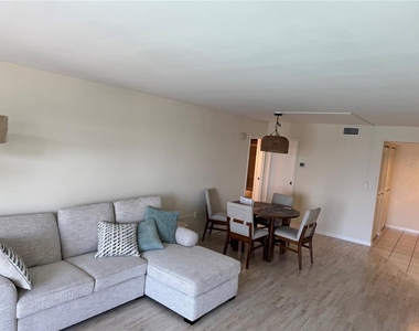 925 N Halifax Avenue - Photo Thumbnail 31