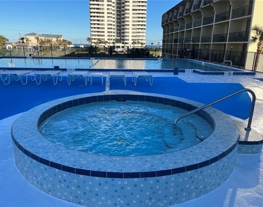 1433 N Atlantic Avenue - Photo Thumbnail 2