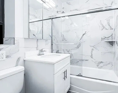 214 East 51st Street - Photo Thumbnail 6