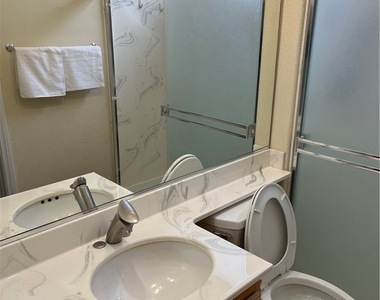 2937 Copper Beach Court - Photo Thumbnail 7