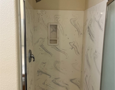 2937 Copper Beach Court - Photo Thumbnail 17