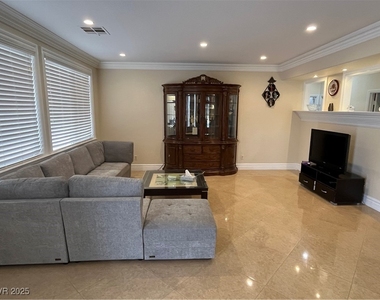 2937 Copper Beach Court - Photo Thumbnail 2