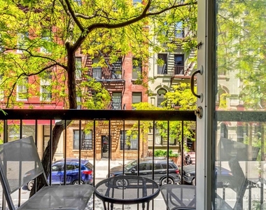 31 East 2nd Street - Photo Thumbnail 6