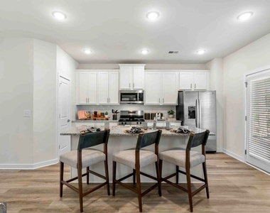 1450 Peachtree Indus Boulevard - Photo Thumbnail 1