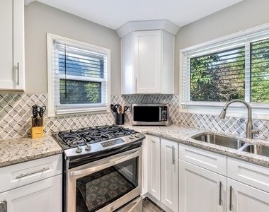 811 Old Powder Springs Road Sw - Photo Thumbnail 8