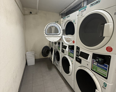1570 1st Avenue - Photo Thumbnail 13