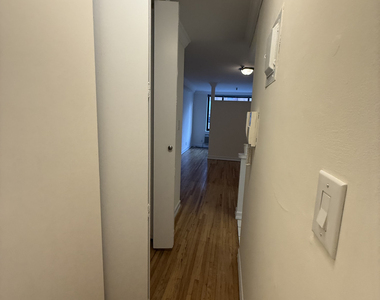 1570 1st Avenue - Photo Thumbnail 6