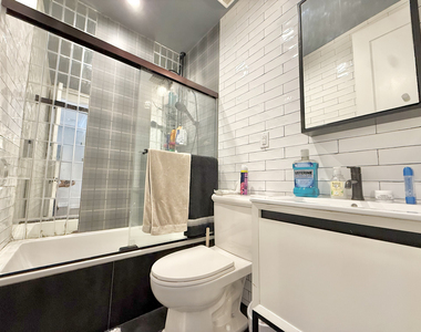60-80 Myrtle Avenue - Photo Thumbnail 5
