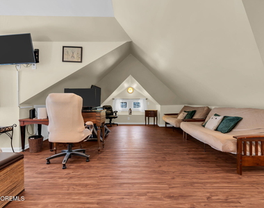 319 Arnold Avenue - Photo Thumbnail 8