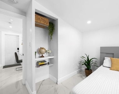 865 Ne 23rd Terrace - Photo Thumbnail 14