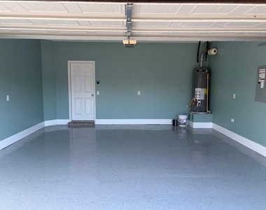 909 Cormorant Street - Photo Thumbnail 24