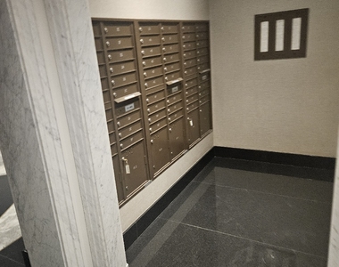 20 fifth avenue - Photo Thumbnail 14