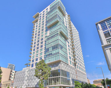 1050 S Grand Avenue - Photo Thumbnail 13