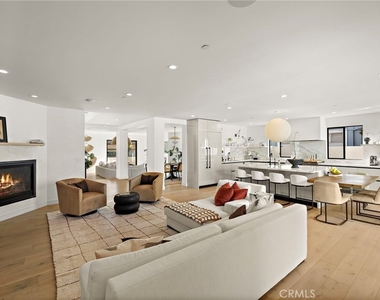 228 W Avenida Cordoba - Photo Thumbnail 6