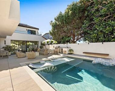 228 W Avenida Cordoba - Photo Thumbnail 1