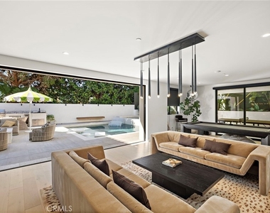 228 W Avenida Cordoba - Photo Thumbnail 4