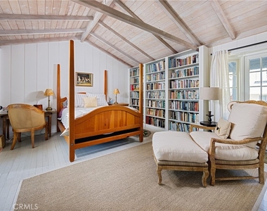 2691 Victoria - Photo Thumbnail 9